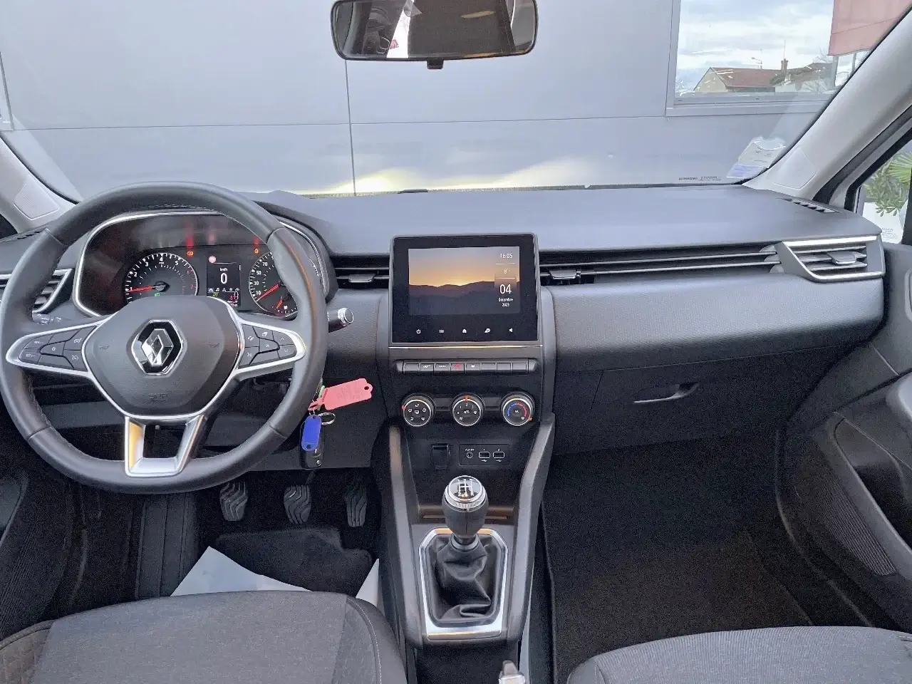 places avant renault clio