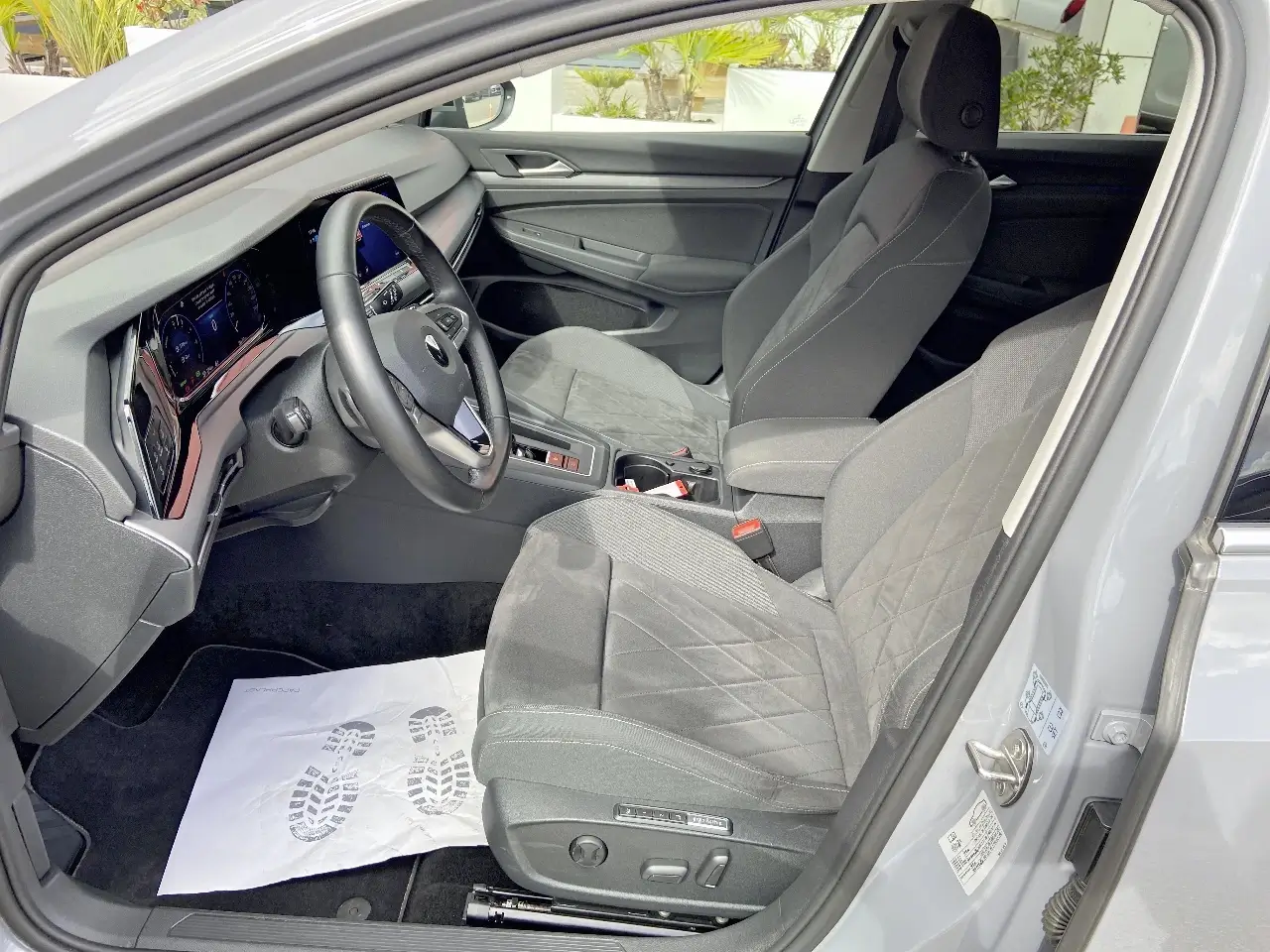 VOLKSWAGEN Golf – Image 6